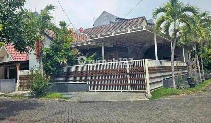 Dijual Rumah Semi Furnished Lokasi Perum. Babatan Pratama Wiyung Surabaya Barat 1