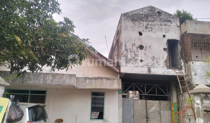 For Sale Strategic Rungkut Barata House Ready to Occupy