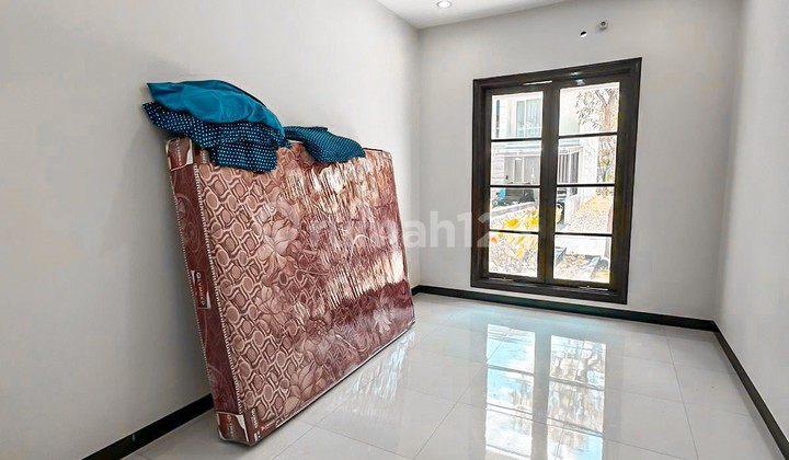 For Sale Minimalist Fullerton Citraland House 2