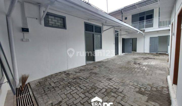 Ruang usaha Pandanaran 6
