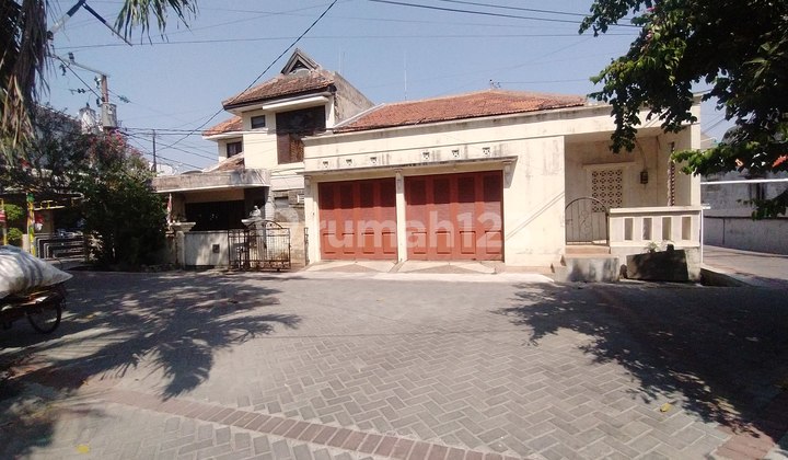 Rumah Hook Tengah Kota 1