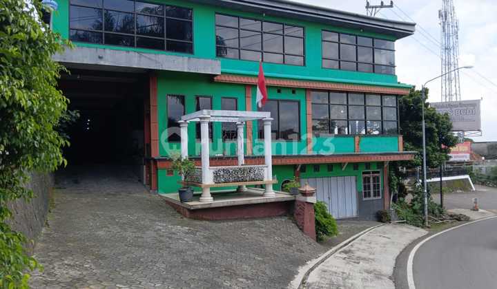 Hotel Aktif Lokasi Strategis di Bandungan Semarang