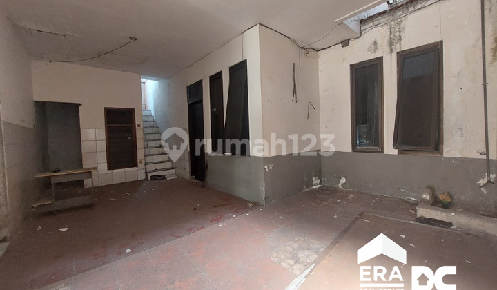 Rumah Kos Butuh Renovasi Dekat Undip di Sirojudin Tembalang 2