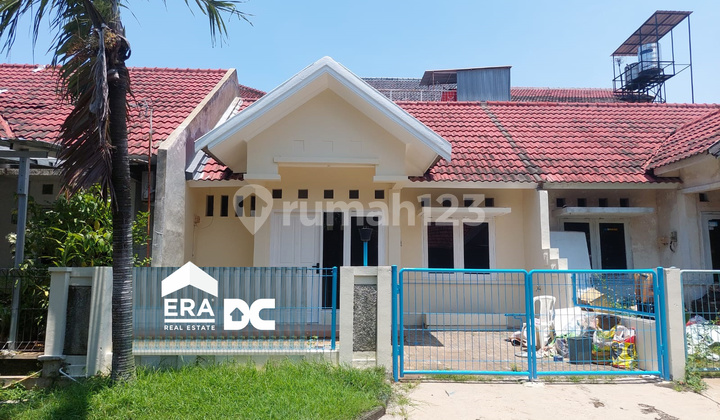 Rumah Siap Pakai Dekat Karangturi di Graha Padma Semarang Barat 1