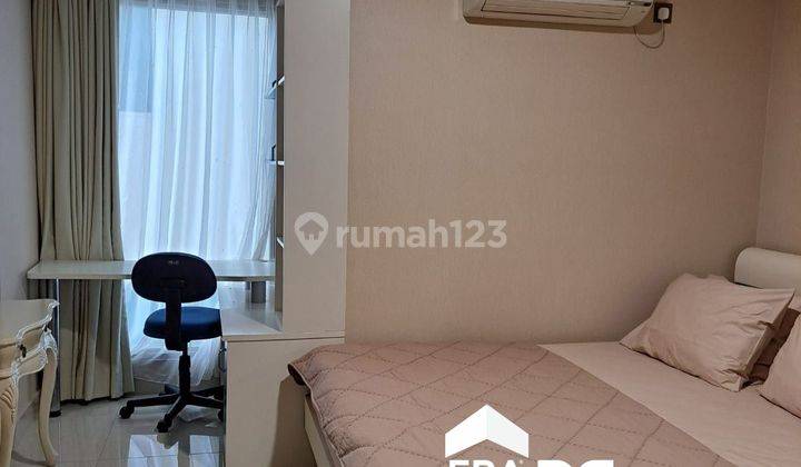 Apartemen Warhol 1BR Mewah Dekat Simpang Lima di Semarang Tengah