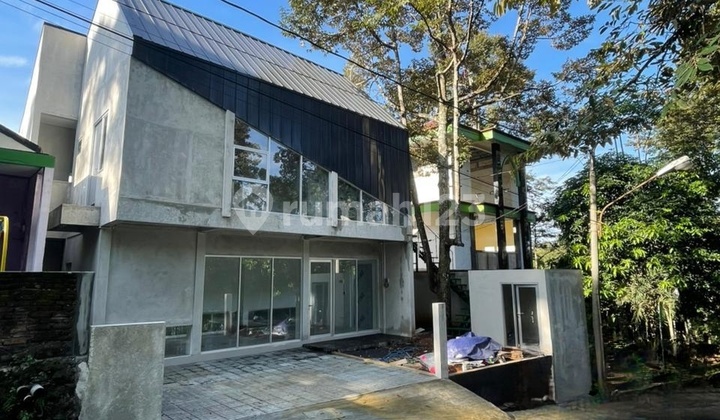 Rumah Kos Gaya Industrial Dekat Unnes di Gunung Pati Semarang