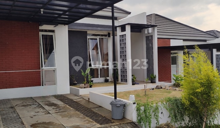 Rumah Murah Siap Huni di Lokka Bsb Village Semarang