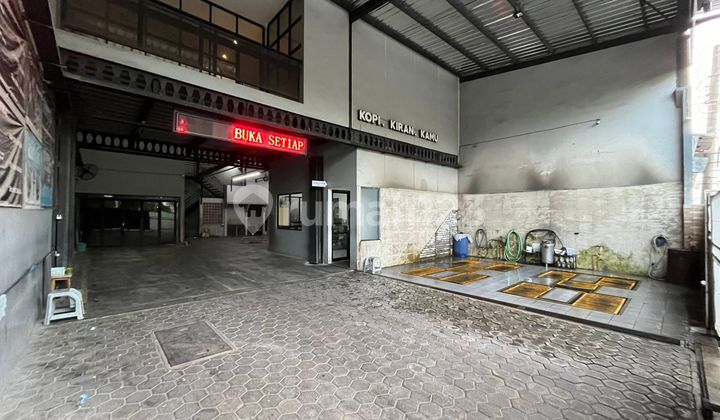 Ready-to-Use Business Space Near Hasanudin Port in Semarang 2