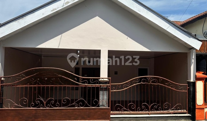 Rumah Siap Huni Dekat Terminal di Perumahan Villa Nusa Indah 2