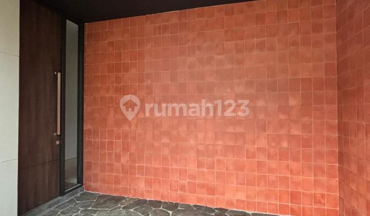 Rumah Baru Model Kontemporer Modern di Telaga Bodas Gajah Mungkur 2