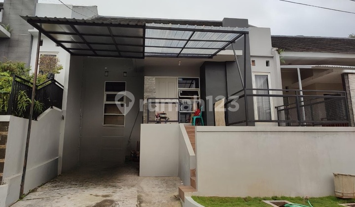 Affordable Ready-to-Occupy House in Gedawang Banyumanik 1