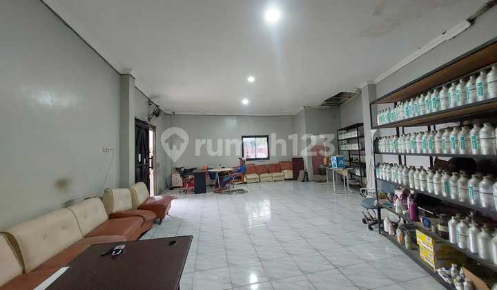 Gudang Siap Pakai Akses Pinggir Jalan di Woltermonginsidi 2