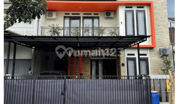 RUMAH DIJALAN BOULEVARD KOMPLEK KENCANA LOKA BSD 1