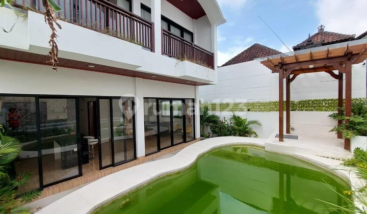 Two-Storey Villa 2 Bedrooms Suitable for Investment in Canggu Bali Two-Storey Villa 2 Bedrooms Suitable for Investment in Canggu Bali