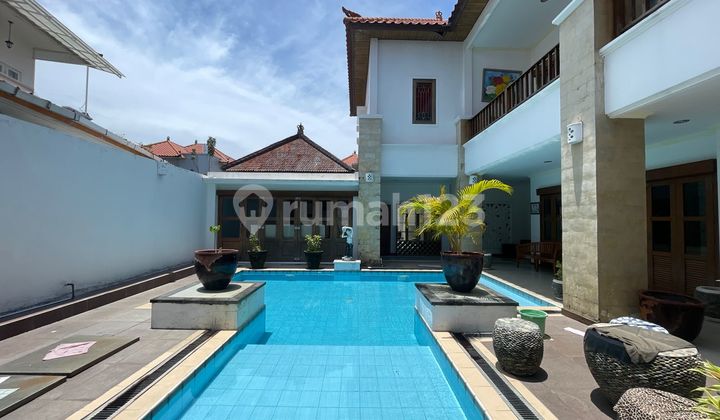 Rumah Tropis Modern Semi Villa One gate system Sanur Bali 2