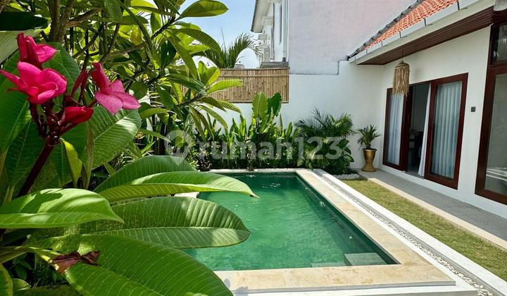 Villa Kembar Leasehold in Seseh Walking Distance to Seseh Beach Bali Villa Kembar Leasehold in Seseh Walking Distance to Seseh Beach Bali
