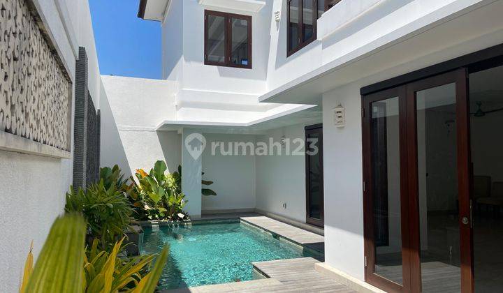 Rumah Baru Semi Villa View Persawahan Denpansar Bali 1