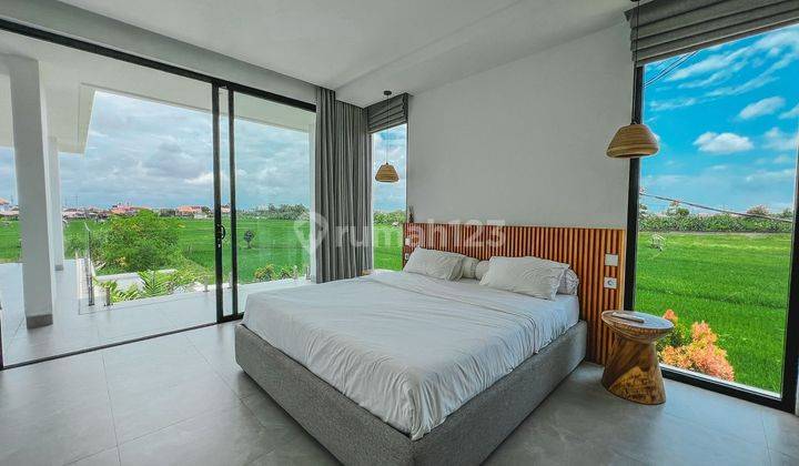 New Villa Modern Minimalis View Persawahan Seminyak Bali 1