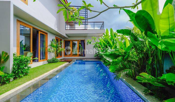 Modern Villa 3 BR Hanya 15 Menit Ke Jimbaran Beach Bali 1