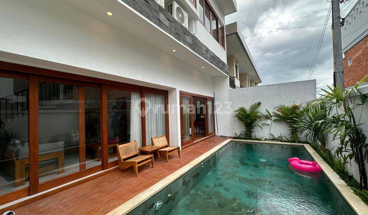 New Villa 3 BR Hanya 5 Menit Ke Beach Club Berawa Canggu Bali 1