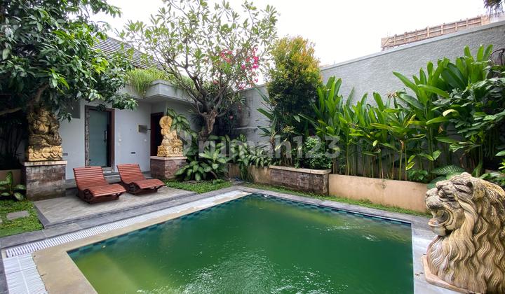 Villa 3 BR in Prime Tourist Area Seminyak Bali