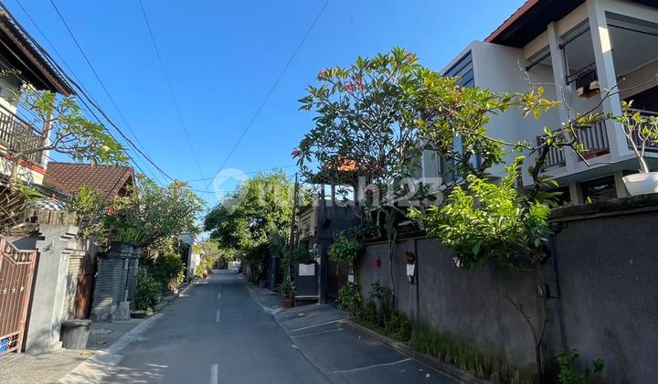 Rumah Modern Semi Villa Strategis di Jantung Sanur Bali 2
