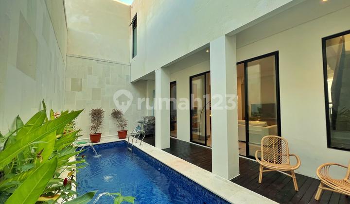 Cozy Villa 3 BR Fully Furnished Strategic in Kerobokan Bali