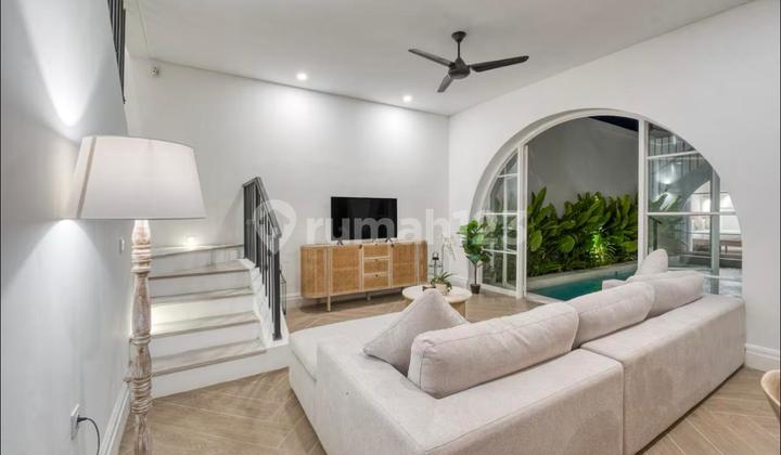 Villa Mewah Disewakan 3 KT dengan Pemandangan Laut dari Atap Cemagi Bali Villa Mewah Disewakan 3 KT dengan Pemandangan Laut dari Atap Cemagi Bali