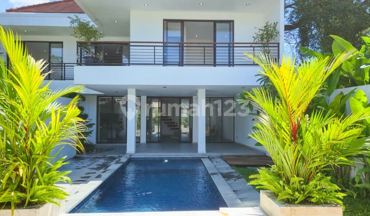Villa Premium 5 KT Hanya 5 Menit ke Pantai Sanur Bali Villa Premium 5 KT Hanya 5 Menit ke Pantai Sanur Bali