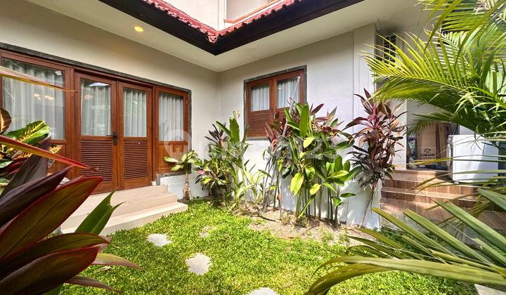 Rumah Mewah Di Tengah Kota Umalas Bali Dekat Ke Canggu Ada Kolam Renang