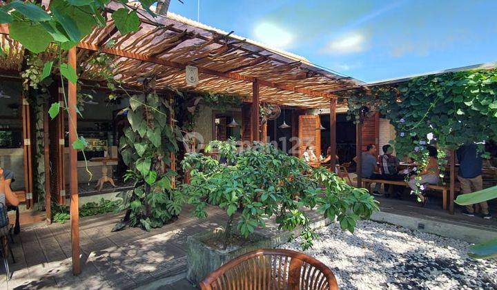 Restaurant Posisi Hook Furnish Strategis Berawa Canggu 1