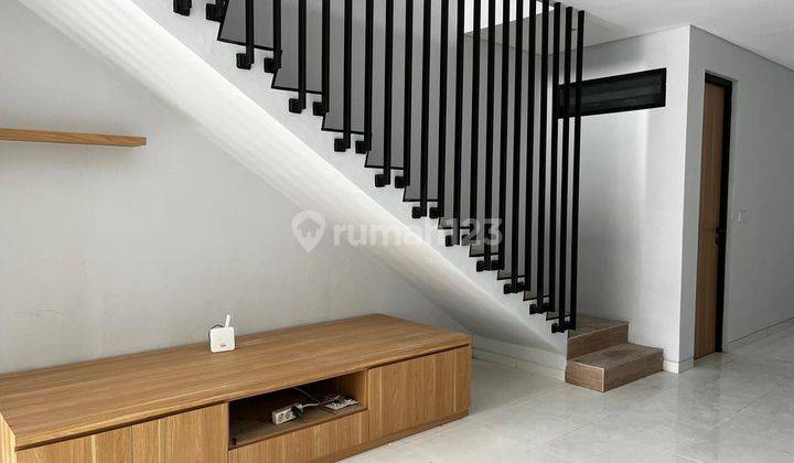 Rumah Baru Modern Minimalist Bagus Di Menjangan Semarang 1