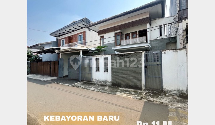Kebayoran Baru Old House Ready to Live In