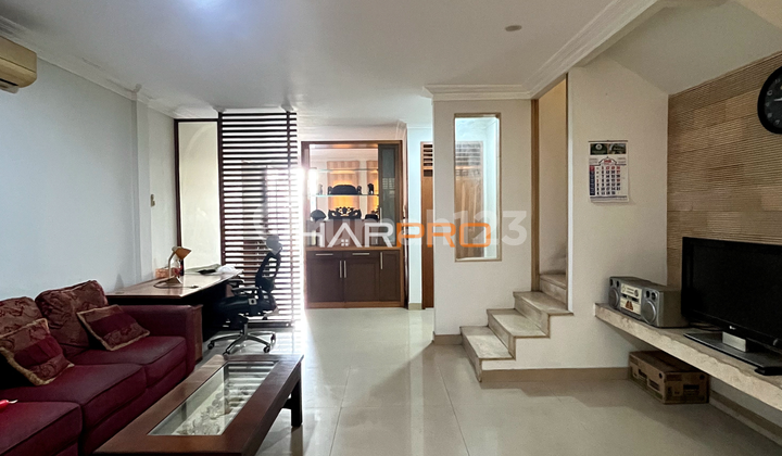 Ready-to-Occupy House in Panglima Polim