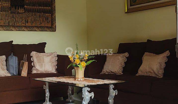  Rumah Asri Semi Furnished Bagus Shm di Jl. Nenas Raya, Depok II 2