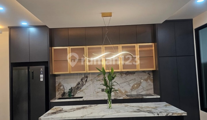 Rumah Fully Furnished Alam Sutera Dijual Cepat Aja! 2