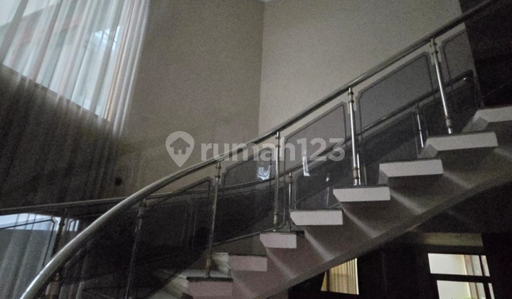 Rumah Green Garden Dijual B U ! 2