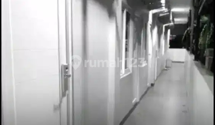 Active Kost on Mangga Besar for Quick Sale! Active Kost on Mangga Besar for Quick Sale!