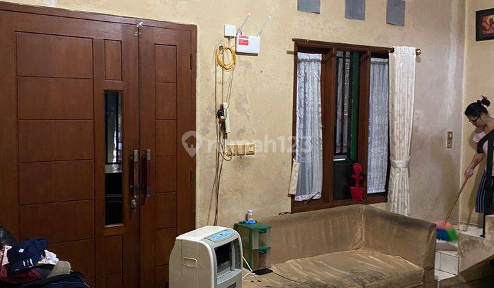 Disewakan Rumah Kampung Janis Pekojan 3 Lantai 5