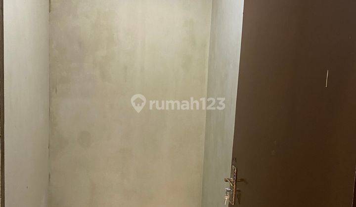 Disewa Rumah Pengukiran 1 Semi Furnish Lokasi Strategis, Jakarta Barat 8