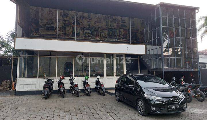 Ruang Usaha Eks Cafe Sttategis di Sayap Setiabudi Bandung Utara 1