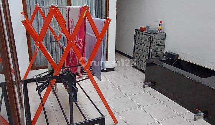 Dijual Rumah Cantik Terawat Siap Huni Lokasi di Cimahi  2