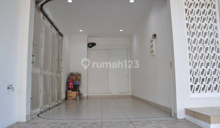 Dijual Rumah Cantik Furnished di Summarecon Cluster Amanda 2