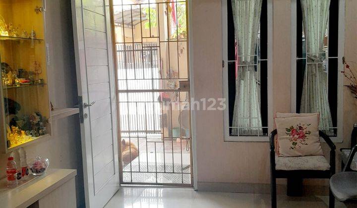 Dijual Rumah Siap Huni Nyaman Terawat Semi Furnushed Lokasi di Taman Kopo Indah Tki 3 Bandung 1