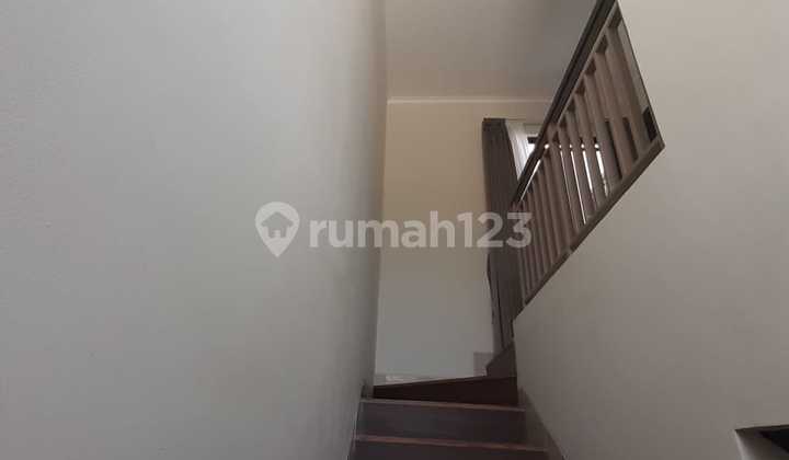 For Rent Semi-Furnished Ready-to-Occupy House Podomoro Park Cluster Padmagriya: 2