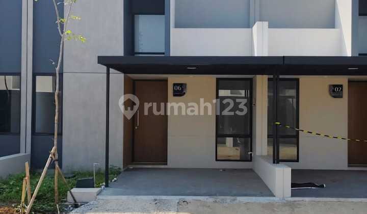 Di Jual Rumah Siap Huni Podomoro Park, dekat tol Buah Batu: 1