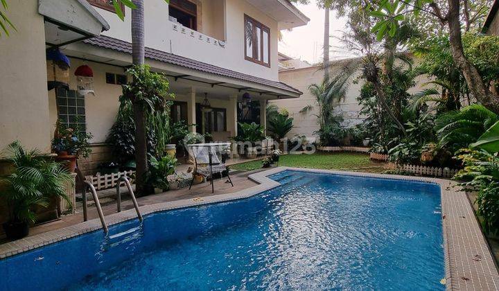 Rumah Mewah di Cipete 6Bedroom 2Lantai Dengan Pool Carport Luas 1