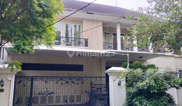 Rumah Mewah di Patal Senayan Jakarta Dengan Pool Luas 1