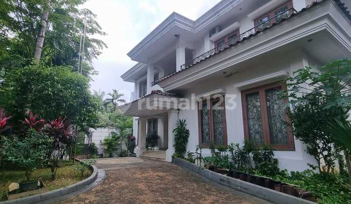 Rumah Tua di Mega Kuningan Lokasi Premium Harga Terjangkau Rumah Tua di Mega Kuningan Lokasi Premium Harga Terjangkau