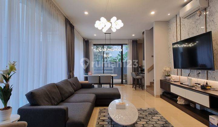 Rumah Dijual di Tb Simatupang Jakarta 2Lantai 4BR Security Bagus 1